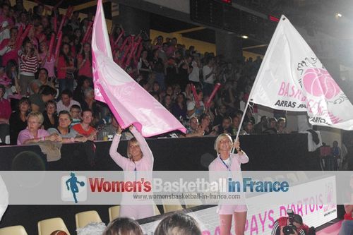 waving the flag for Arras Pays d'Artois Basket Féminin