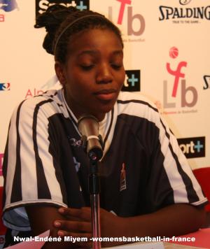 Nwal-Endéné Miyem at the Open LFB 2009 in Paris press conference  © womensbasketball-in-france.com