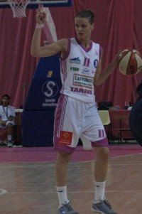 Florence Lepronplaying against Limoges at the 2009  LFB open ©Miguel Bordoy Cano 
