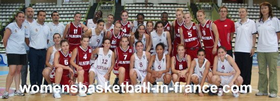  Players from Portugal and Austria together after the game © womensbasketball-in-france.com