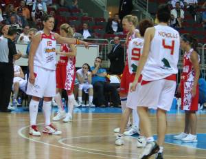 spain and Russian players after the EuroBasket women 2009 semi-final &copy; Womensbasketball-in-france.com