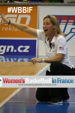Sue Phillips at 2014 the FIBA  U17 World Championships