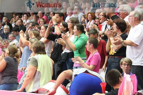 USO Mondeville supporters at the 2011 Open LFB &copy;  womensbasketball-in-france.com