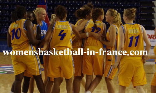 Sweden celebrate beating Slovenia at 2010 European Championship Women © womensbasketball-in-france.com